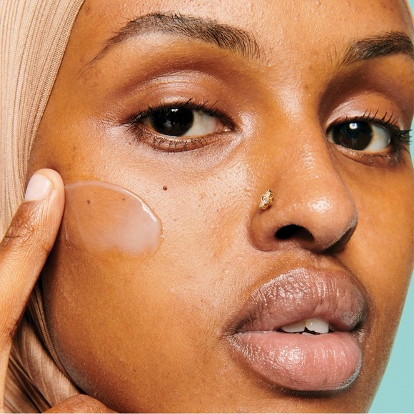 Benefit The POREfessional Smooth Sip Lightweight Smoothing Moisturizer for Pores - Picture 4 of 10